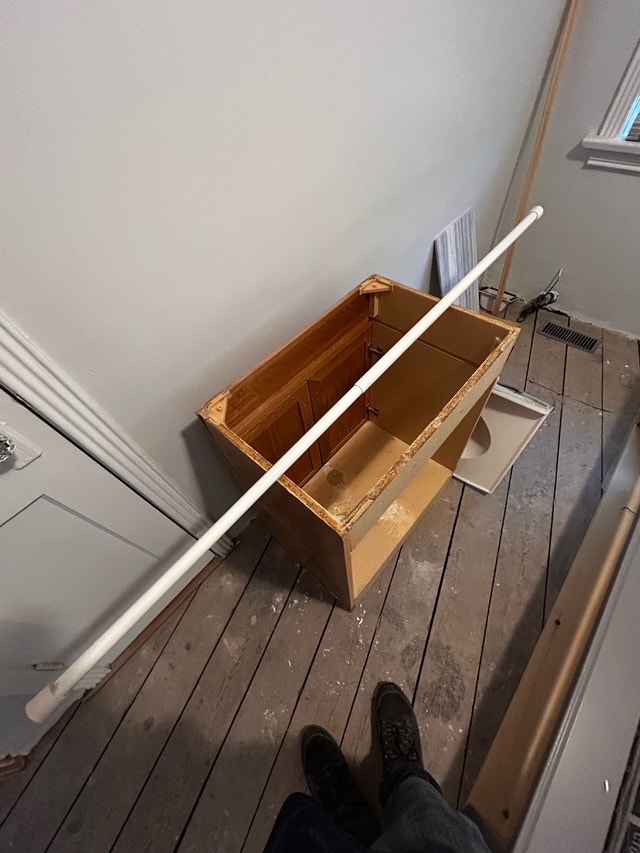 Shower rod
