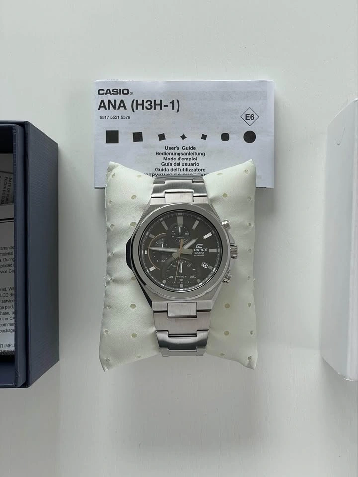Brand New Casio Edifice EFB-700D-8AV