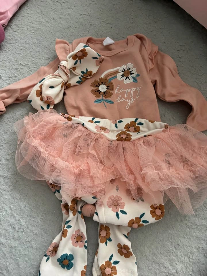 Baby girl clothes - photo 4