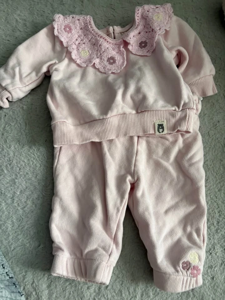 0-3 Months Girl Clothes - photo 2