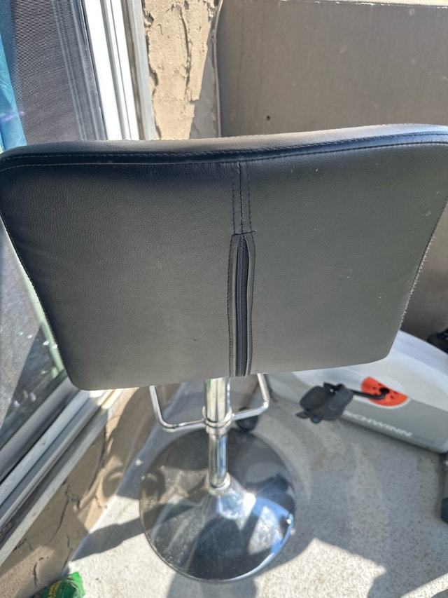 Adjustable Bar Stool - photo 2