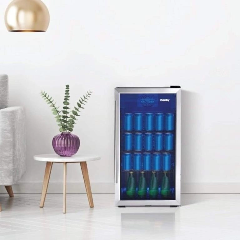 Danby Beverage Fridge 117 Can Mini Bar Fridge - New Tested - photo 2