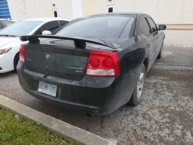 2010 Dodge Charger - photo 4