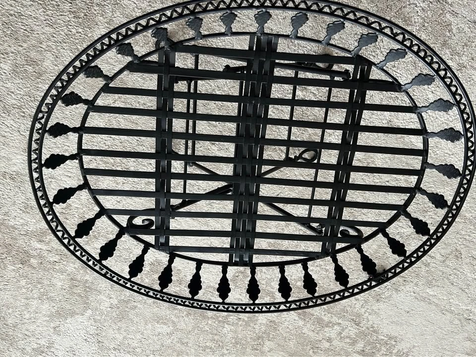 Black Metal Accent Table - photo 3