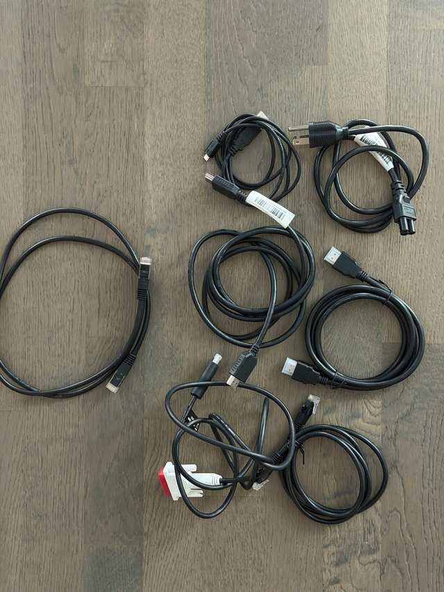 Cables including HDMI etc