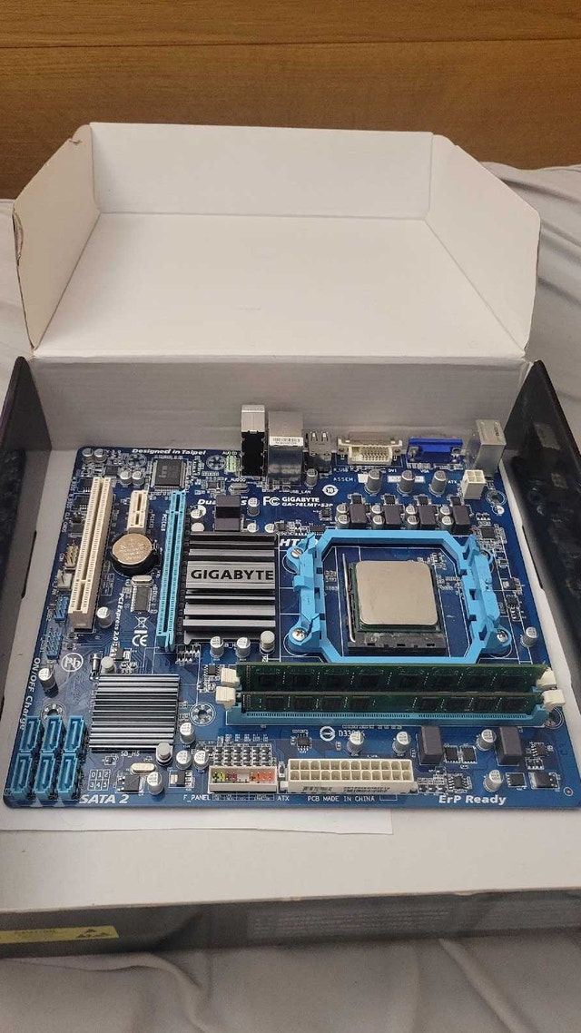 Gigabyte GA-78LMT-S2P Micro-ATX Motherboard - photo 2