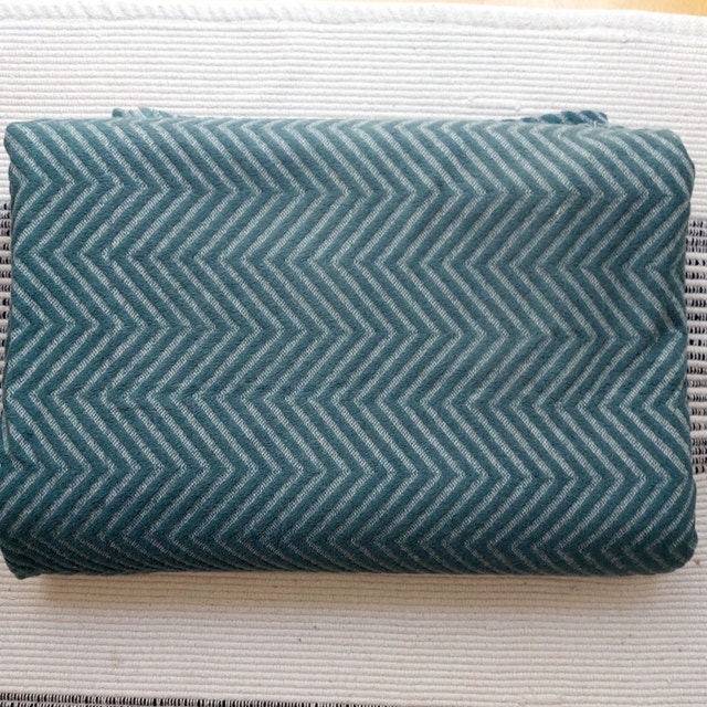Ibena King 94x96 Throw Bedspread Blanket Teal Chevron Herringbon - photo 4