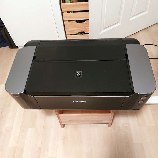 Canon PIXMA PRO-100 Large Format Photo Printer (13" x 19")