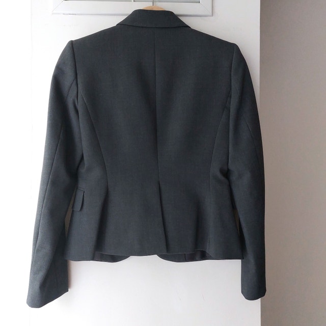 Calvin Klein Women's Grey Skirt Suit - Blazer 2, Skirt 4 - photo 3