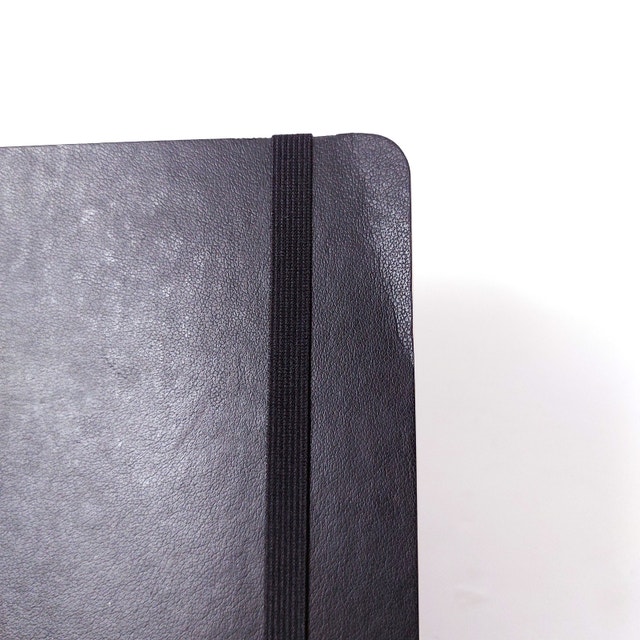 Moleskine Classic Notebook, Soft Cover, XL (7.5" x 9.5") Plain/B - photo 2