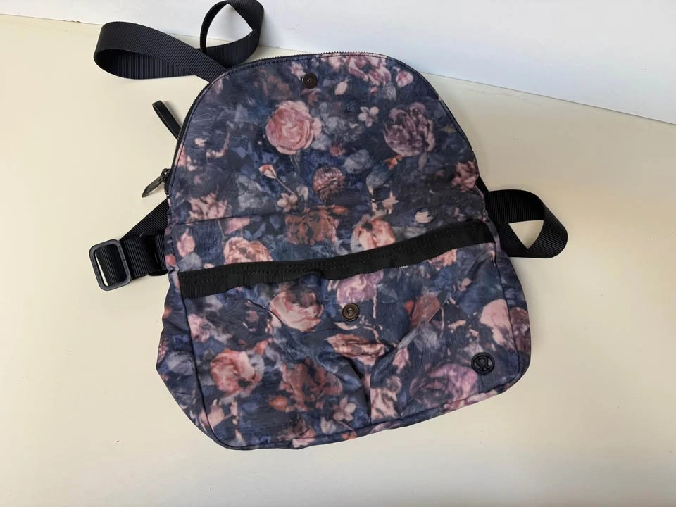 Lululemon Festival II 5L Crossbody Bag - Frosted Rose Multi/Blac - photo 2