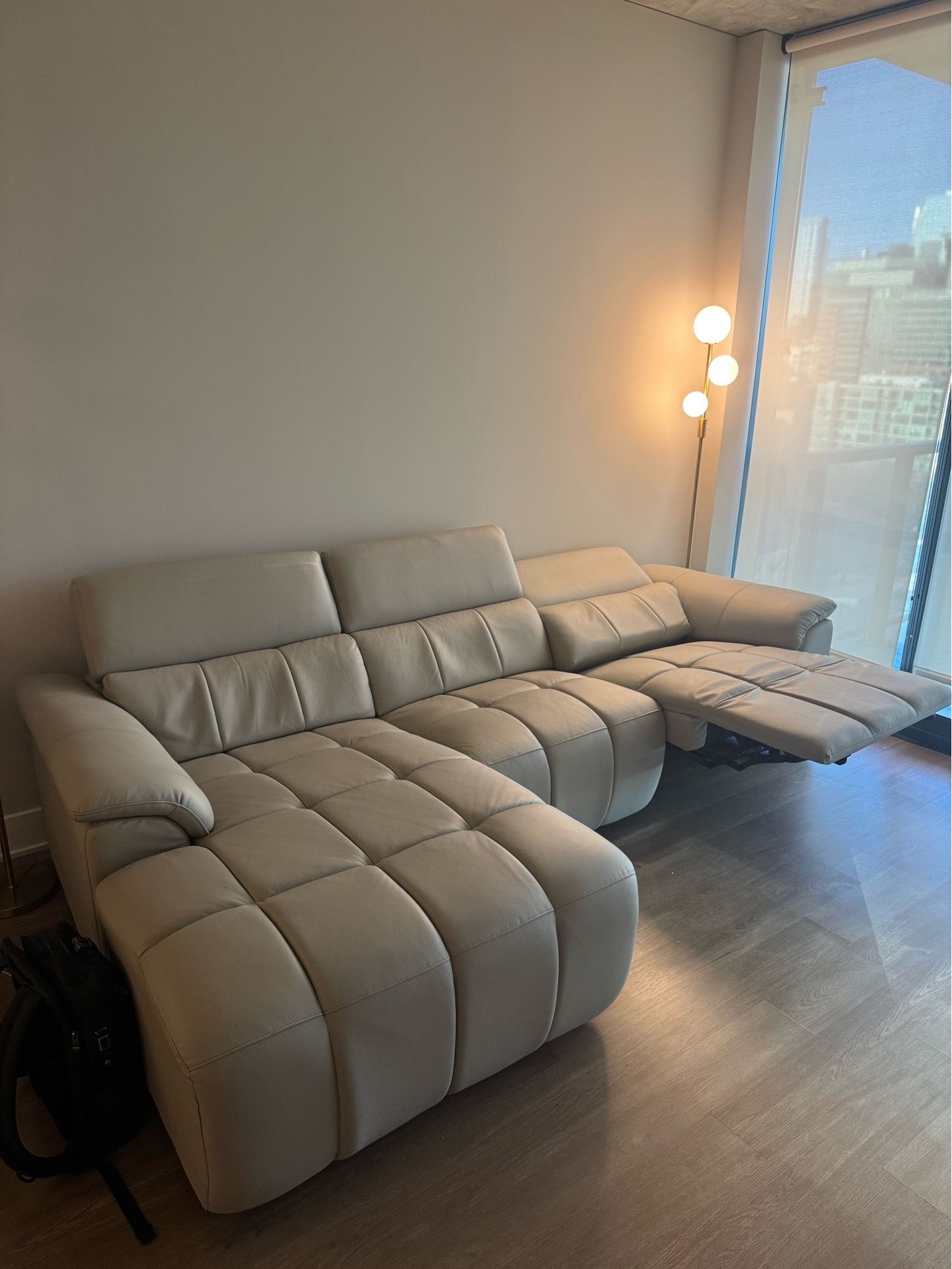 113.38" Genuine Leather Power Reclining Sectional w/ USB - photo 2
