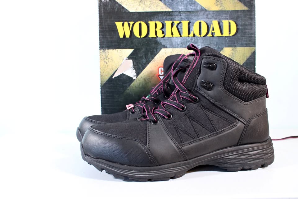 Work boots steel toe boots Brand new never used Size 9