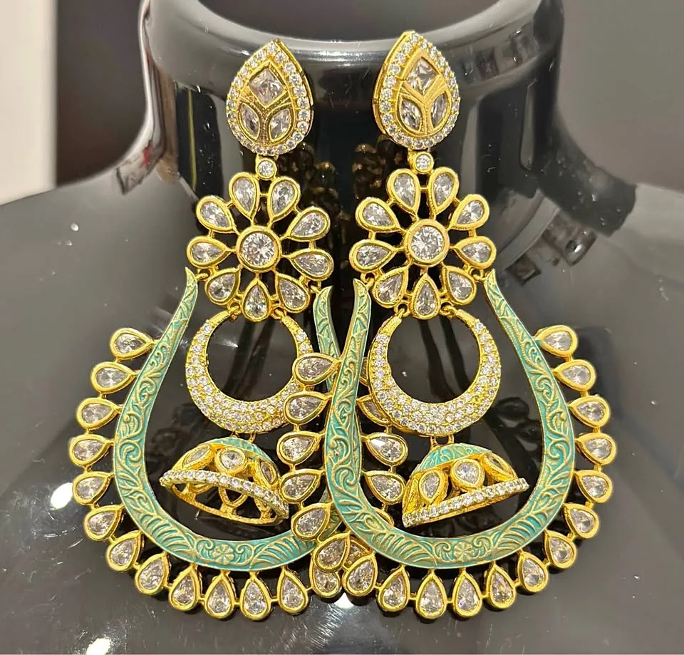 Long Danglers earrings/ jewelry thumbnail