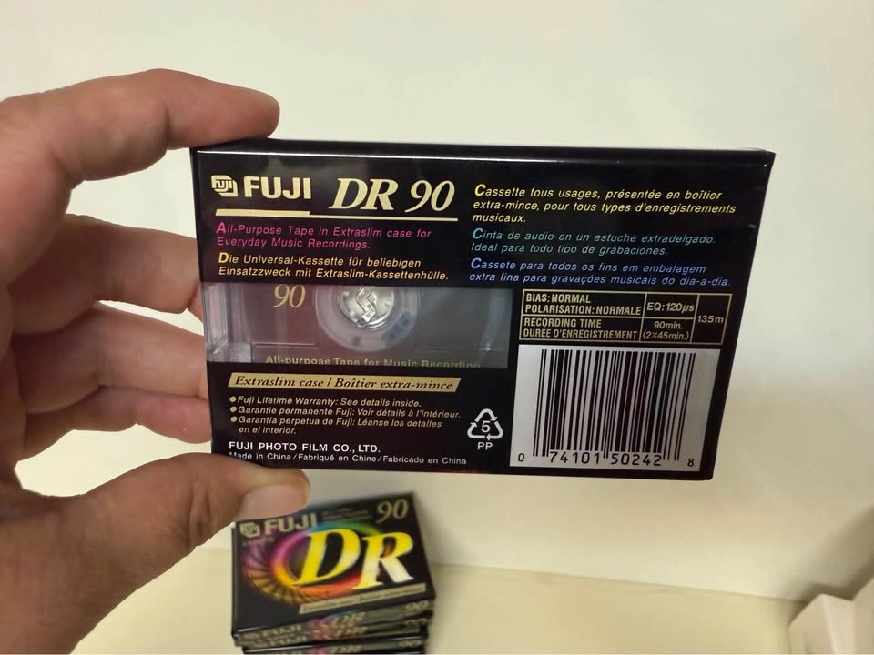 8 Still Sealed Fuji DR 90 Minute Cassette Tapes - photo 3