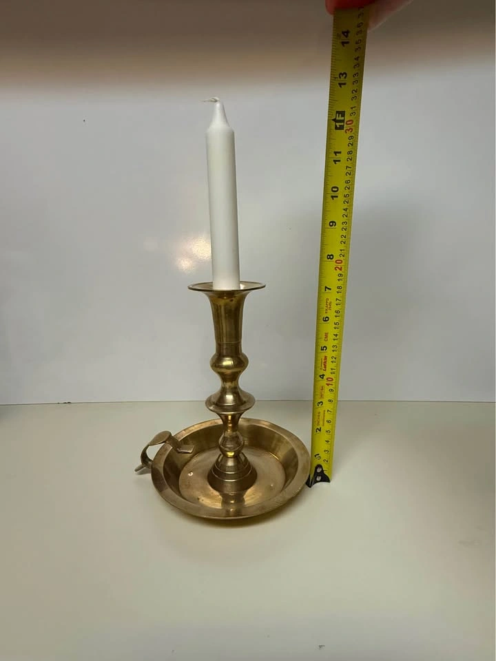 Vintage brass chamberstick candle holder - photo 2