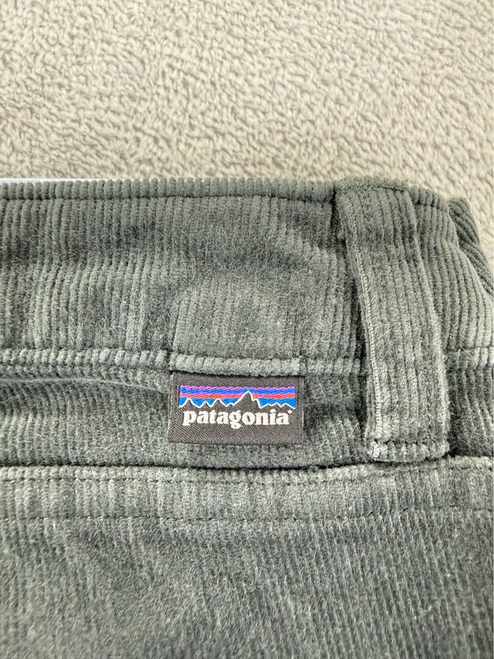 Patagonia NWT Women's Grey Corduroy Slim Pants - Size 30x32 - photo 2