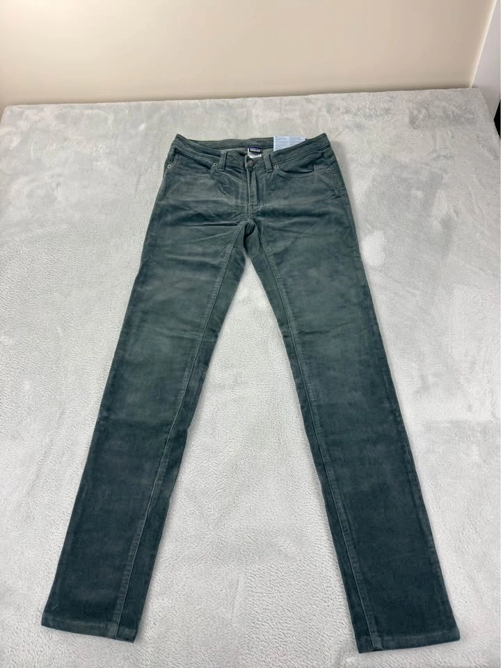 Patagonia NWT Women's Grey Corduroy Slim Pants - Size 30x32 - photo 3