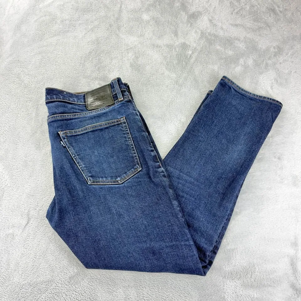 Levi's 502 Taper Men's Jeans - Size 38x29 Selvedge