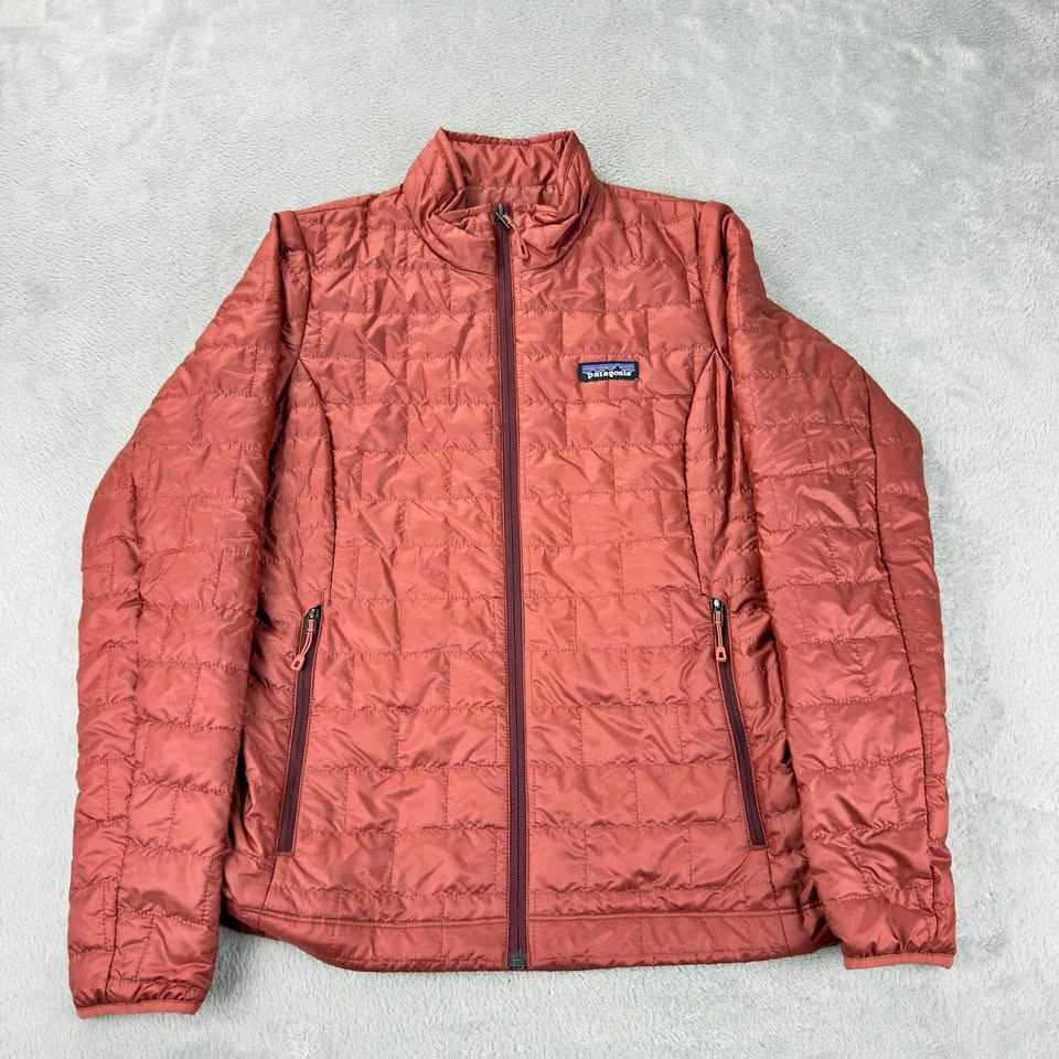 Patagonia NWT Women's Size Small Nano Puff Jacket Red 84217