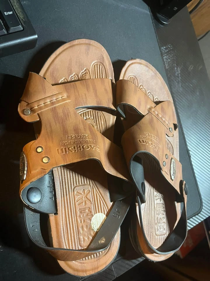 Men's FAOHSIM Sandals Size 45