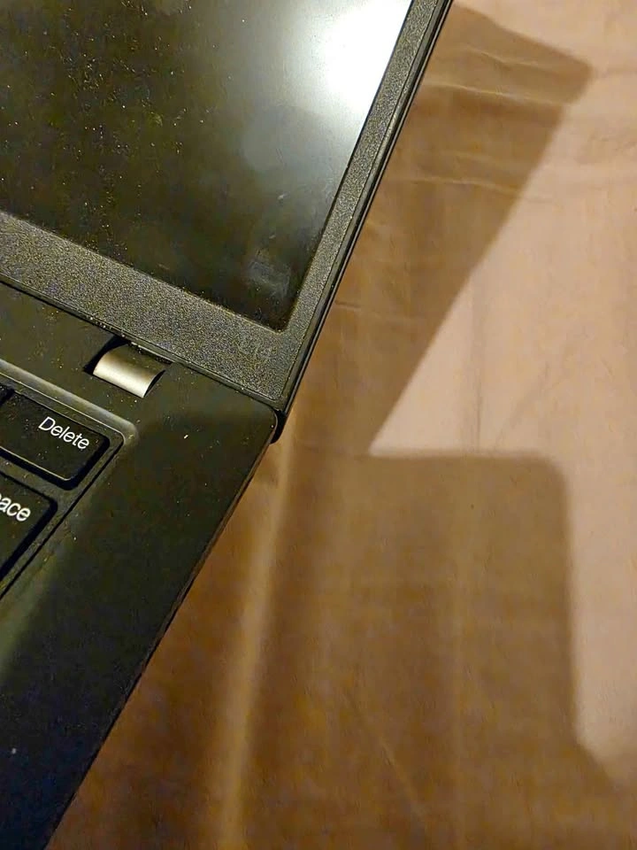Lenovo ThinkPad L14 – FOR PARTS / REPAIR / Reset