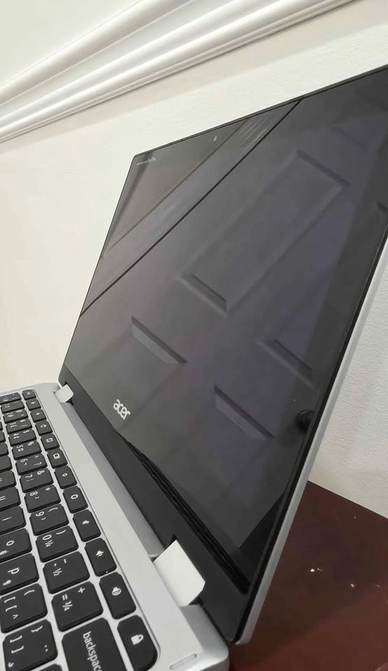 Acer Chromebook Spin 311 - photo 3