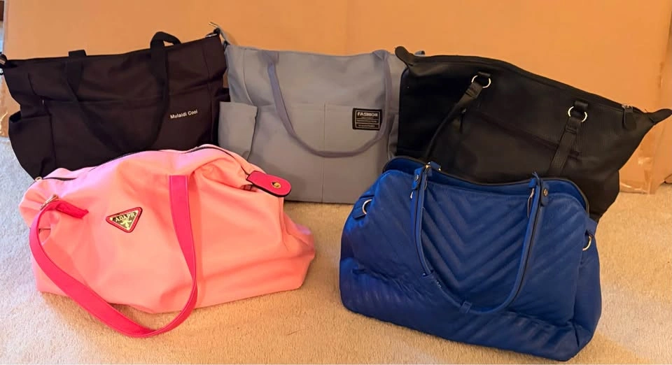 Large Handbags in Excellent Condition - photo 2