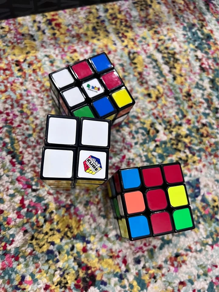 Rubiks brick