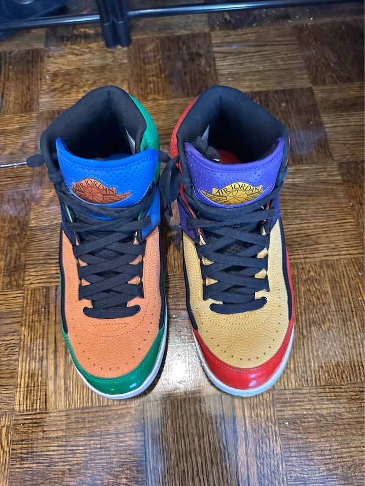 Nike Air Jordan 2 Retro “Multi-Color” Size US 7.5 🔥