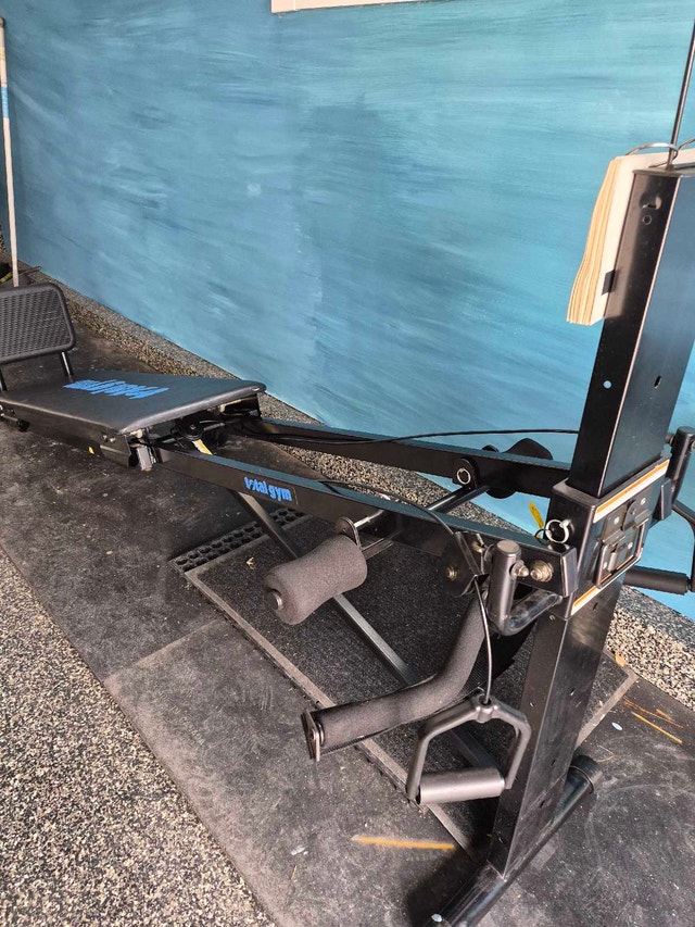 Total Gym Exercise Machine - photo 2