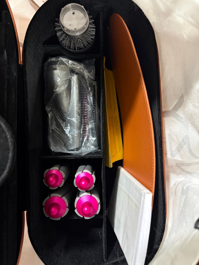 Dyson Airwrap - Rod is lost - Rest of parts available - photo 2