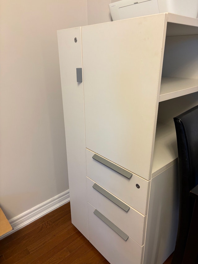 Moving Sale - Brampton - Contact ASAP. Everything Should go - photo 2