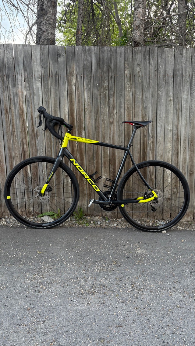 Norco Valence 58 size road bike like NEW - photo 2