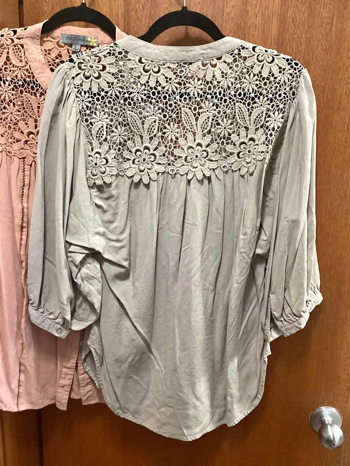 Ladies Blouse