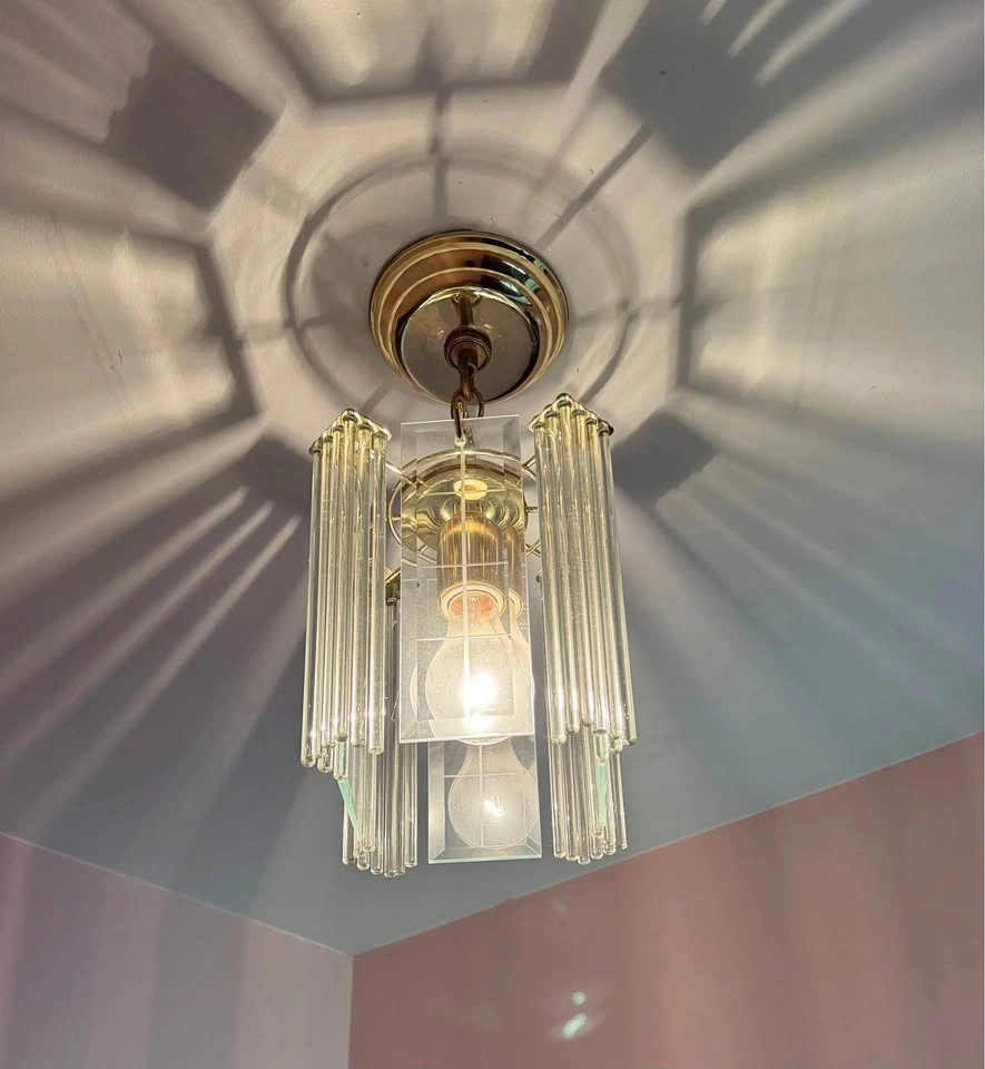 Vintage Hollywood Regency Sciolari-Style Chandelier
