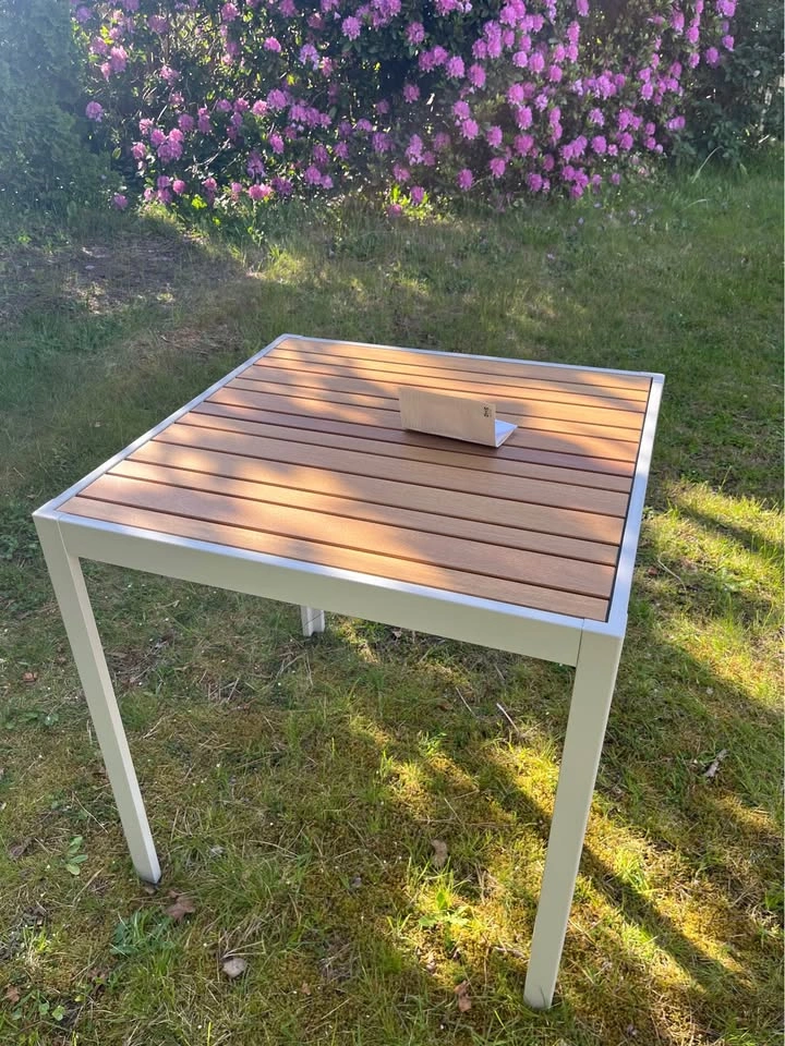 IKEA SJÄLLAND Eucalyptus Patio Dining Table – Square | Like New - photo 4
