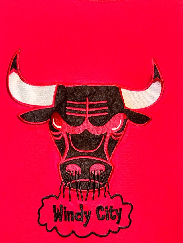 Mitchell & Ness Chicago Bulls Crewneck - Size Medium - photo 3
