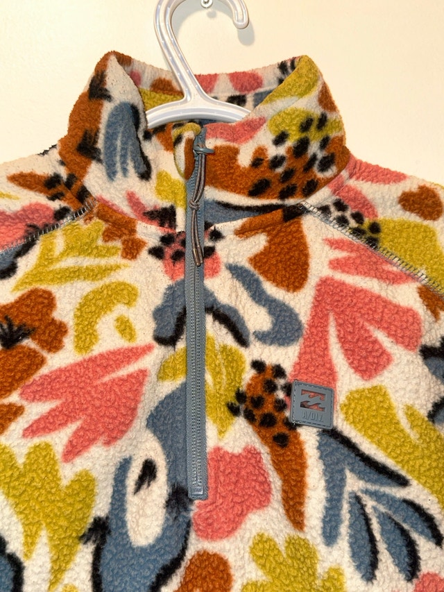 Billabong Floral Print Fleeced Quarter Zip Pullover Size Small - photo 3