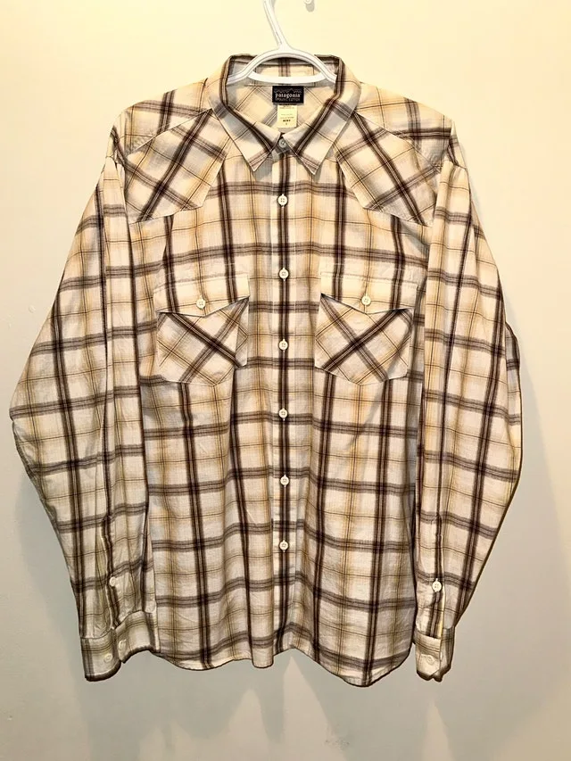 Patagonia Organic Cotton Plaid Button Down Shirt - Large