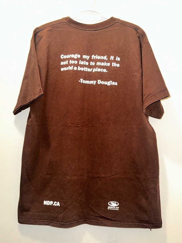 Vintage Tommy Douglas NDP Political T-Shirt - photo 3