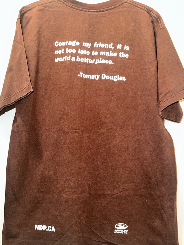 Vintage Tommy Douglas NDP Political T-Shirt - photo 4