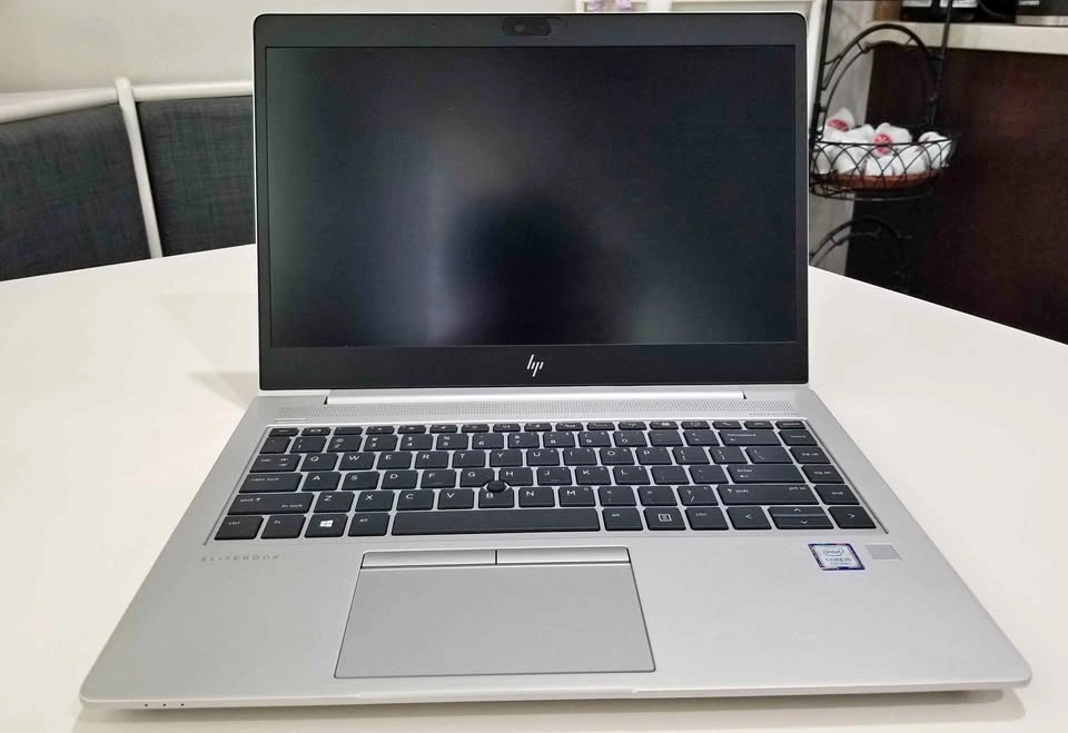 Hp Laptop Elitebook 840 G5 - Great for School!