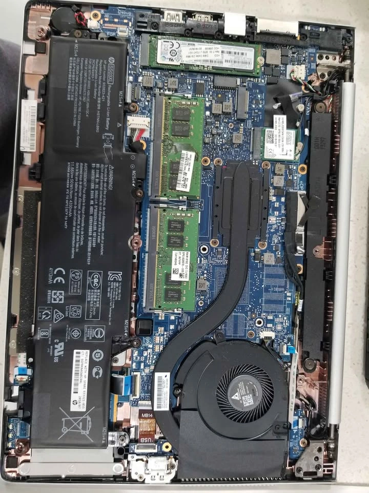 Hp Laptop Elitebook 840 G5 - Great for School! - photo 3