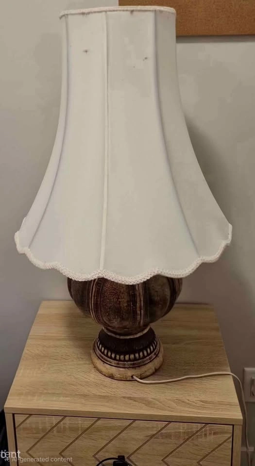 Vintage Faux Wood/Chalkware Lamps - photo 3