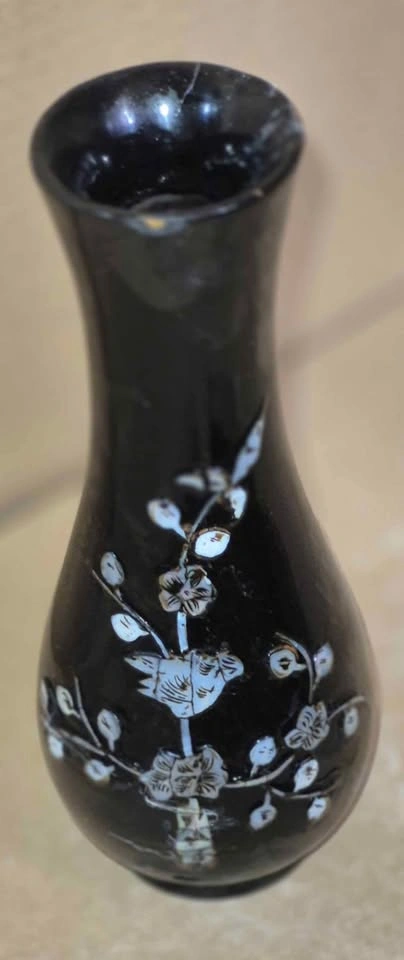 Vintage Vietnamese lacquer Wooden Vase - photo 3
