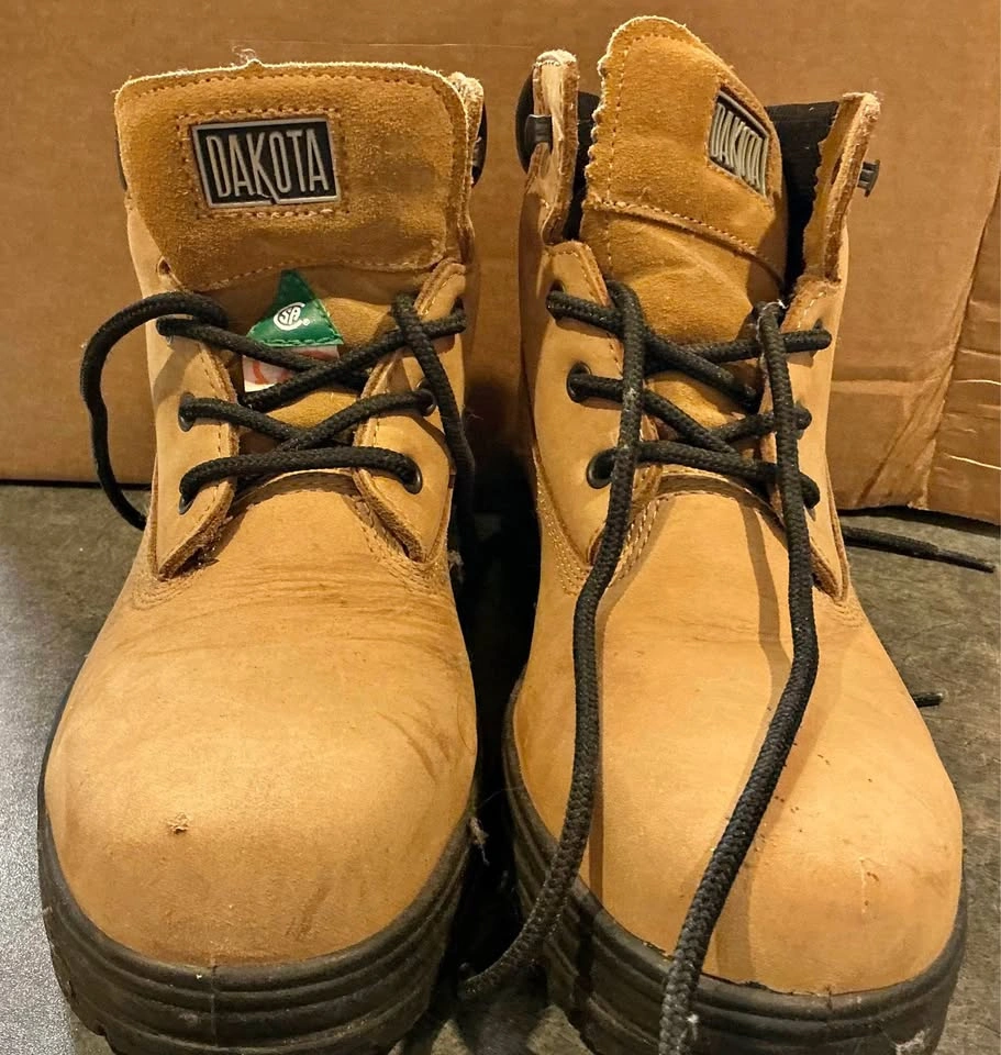Dakota CSA Women's Workboots Steel Toe Size 8.5M