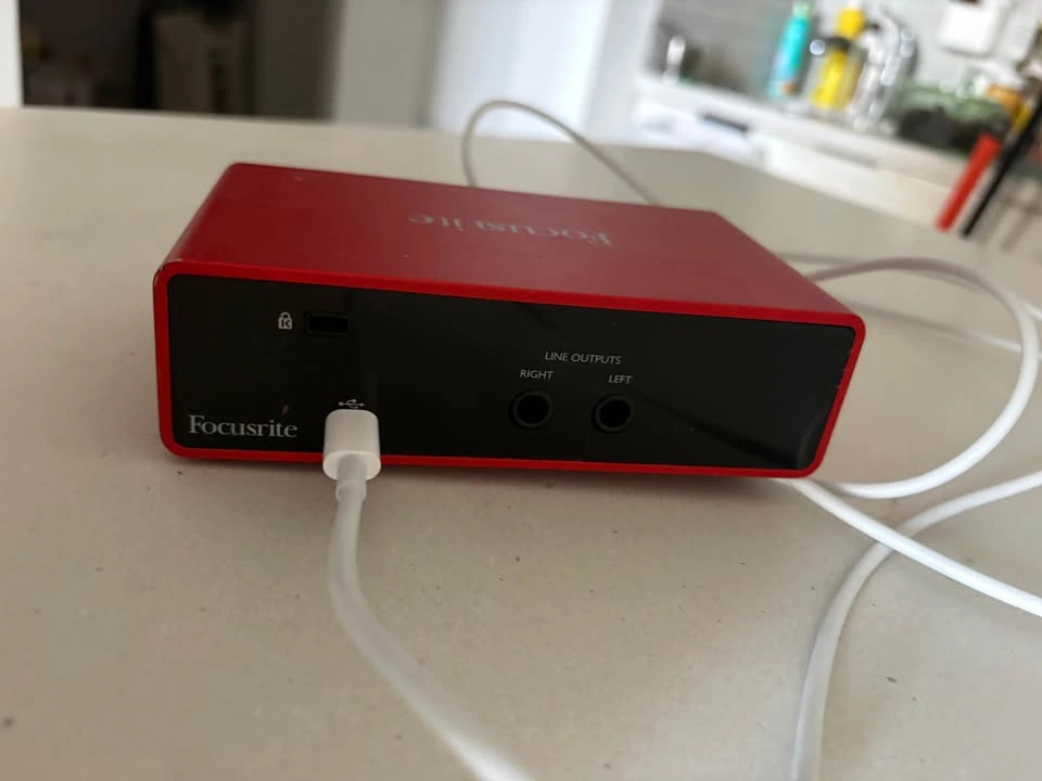 Focusrite Scarlett Solo Audio Interface - photo 4
