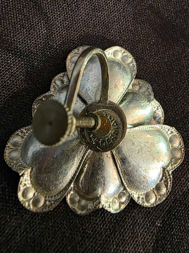 Vintage Flower Earrings - German Screw-On - photo 2