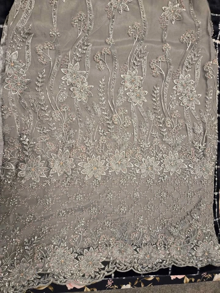 Pakistani Fancy Dress Embellished Medium - photo 2